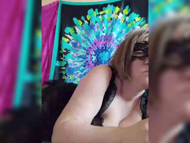 EVIL_TITS webcam