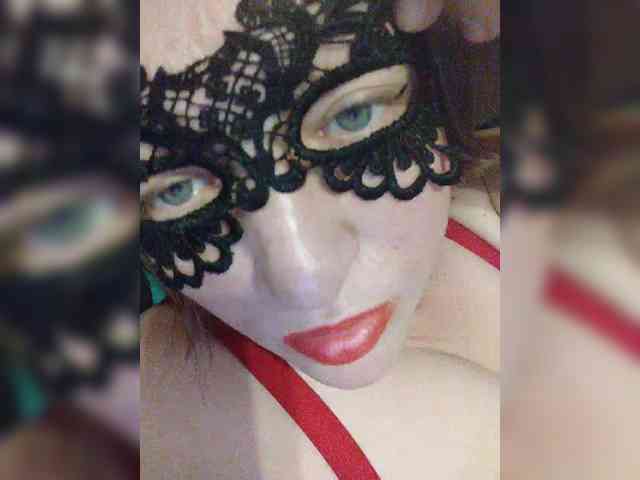 EVIL_TITS webcam