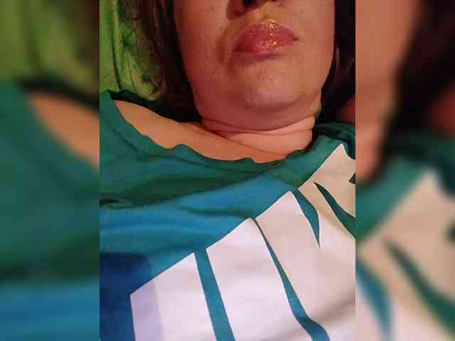 EVIL_TITS webcam