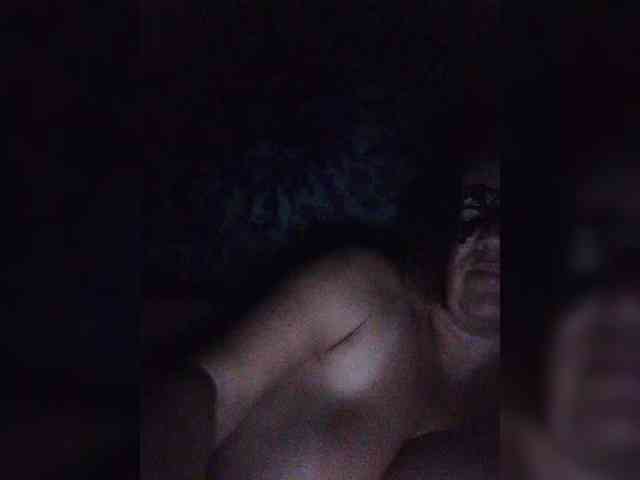 EVIL_TITS webcam