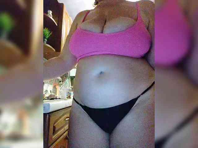 EVIL_TITS webcam