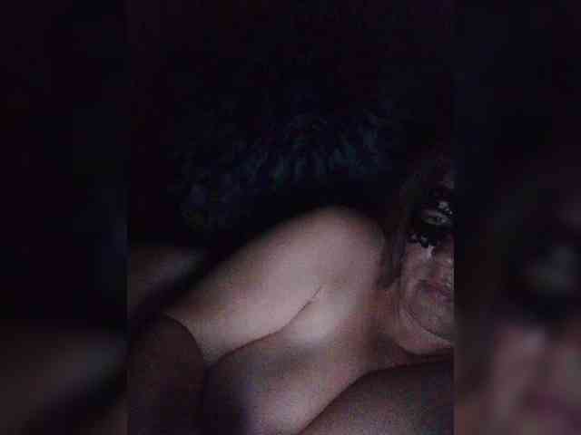 EVIL_TITS webcam