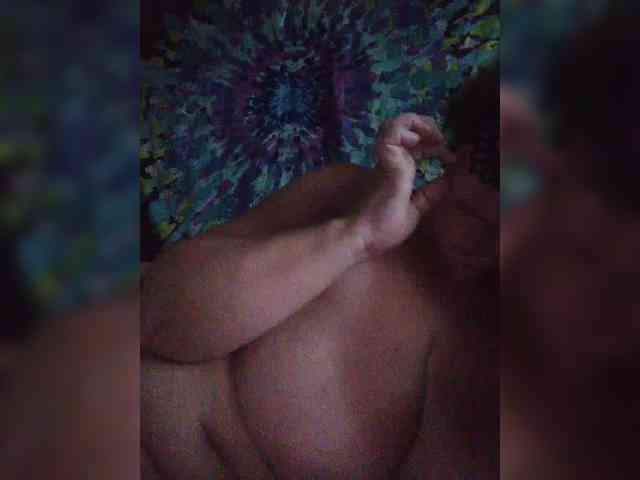 EVIL_TITS webcam