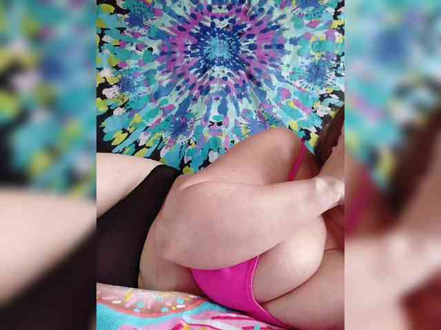 EVIL_TITS webcam