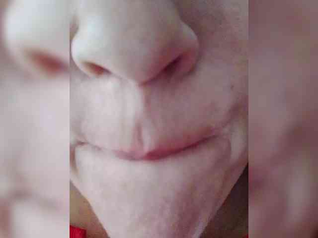 EVIL_TITS webcam