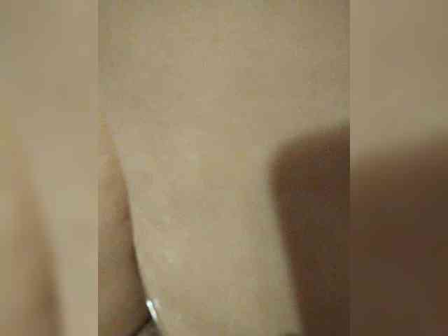 EVIL_TITS webcam