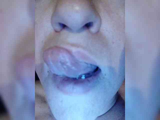 EVIL_TITS webcam