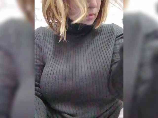 EVIL_TITS webcam
