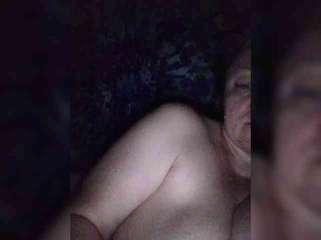 EVIL_TITS webcam