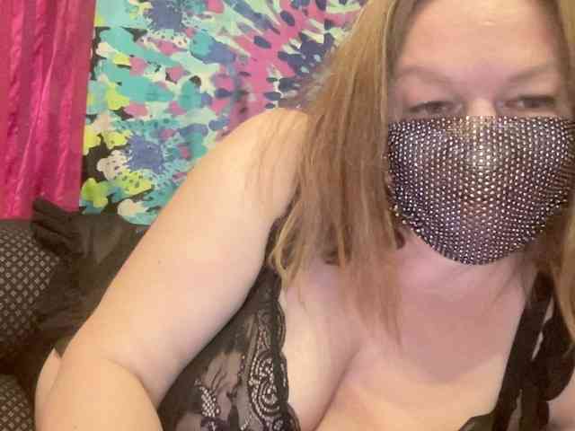 EVIL_TITS webcam