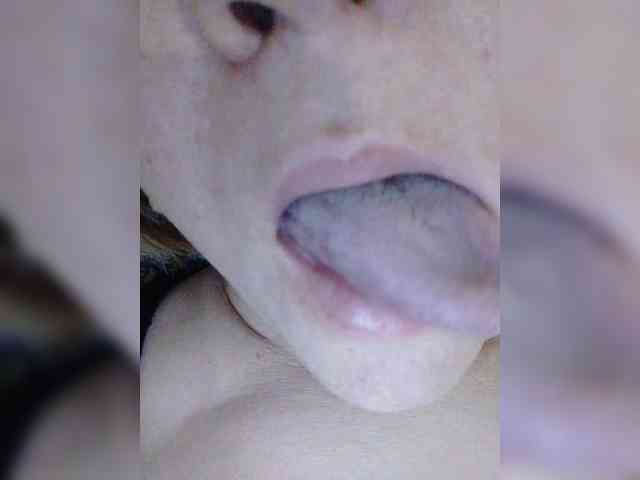 EVIL_TITS webcam