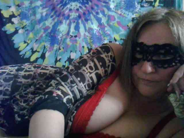EVIL_TITS webcam