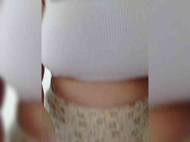 EVIL_TITS webcam