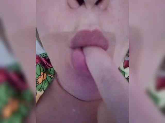 EVIL_TITS webcam
