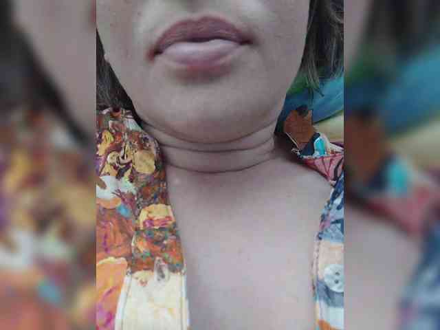 EVIL_TITS webcam