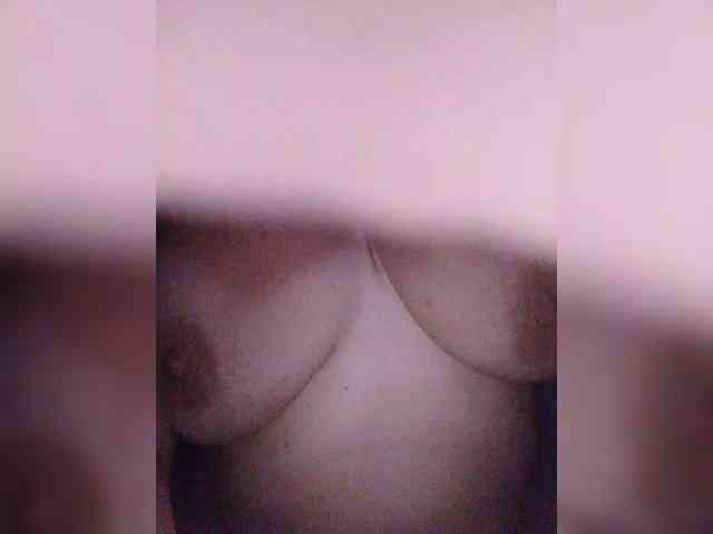 EVIL_TITS webcam