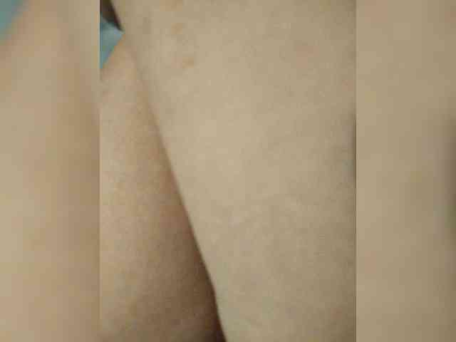 EVIL_TITS webcam