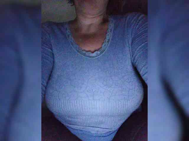 EVIL_TITS webcam