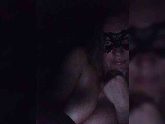 EVIL_TITS webcam