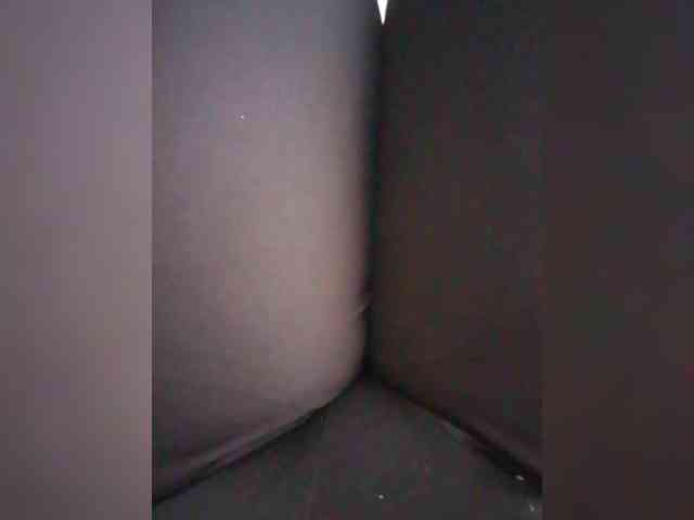 EVIL_TITS webcam