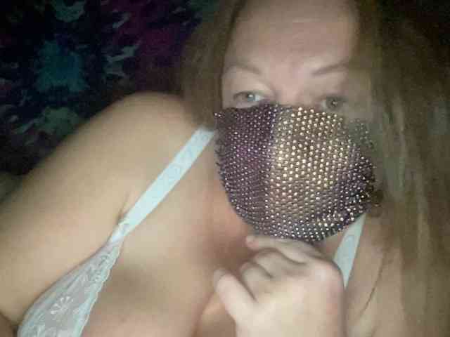 EVIL_TITS webcam