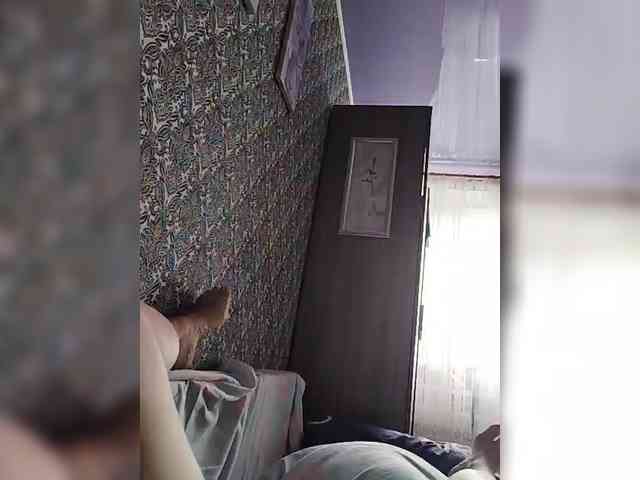 EVIL_TITS webcam