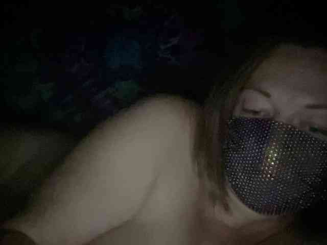 EVIL_TITS webcam