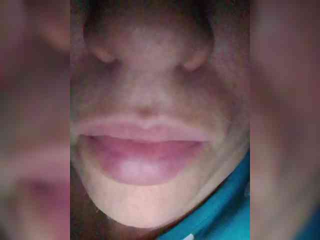 EVIL_TITS webcam