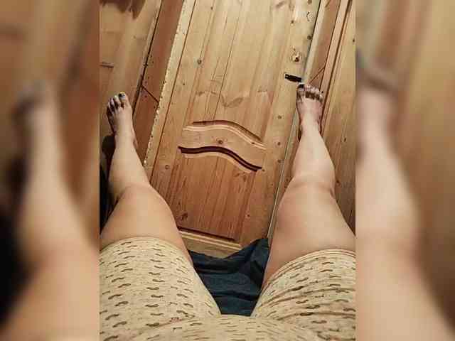 EVIL_TITS webcam