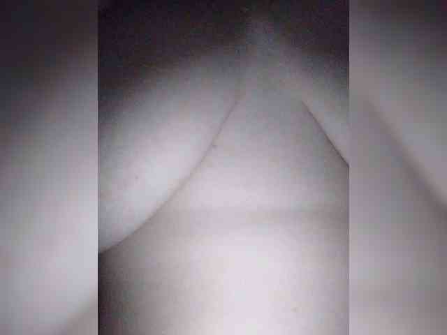 EVIL_TITS webcam