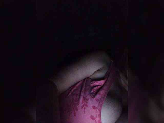 EVIL_TITS webcam
