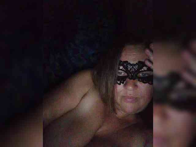 EVIL_TITS webcam