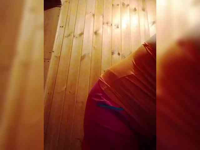 EVIL_TITS webcam