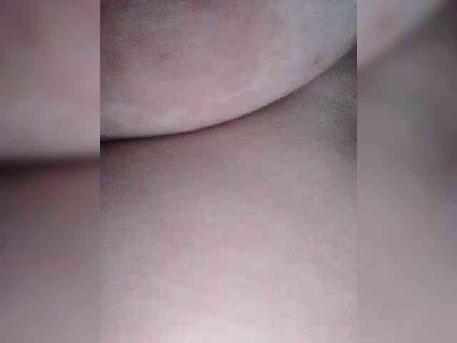 EVIL_TITS webcam