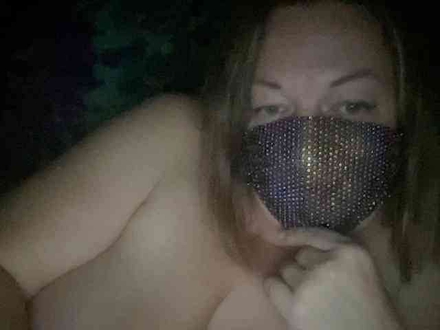 EVIL_TITS webcam