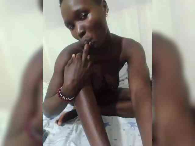 freaky-pinnah webcam