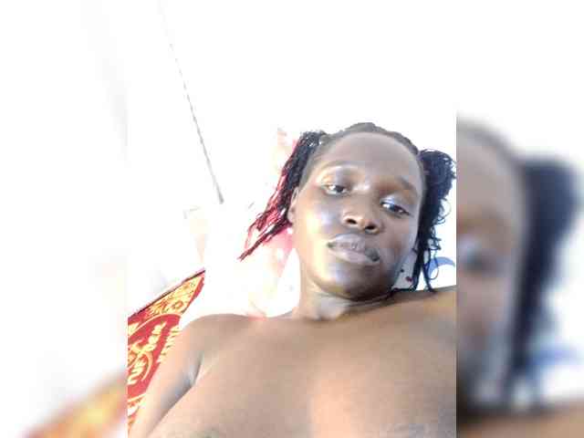 freaky-pinnah webcam