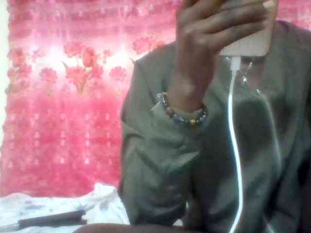freaky-pinnah webcam