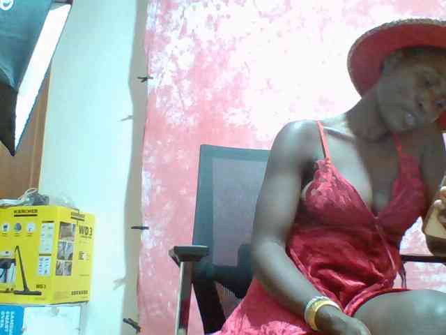 freaky-pinnah webcam