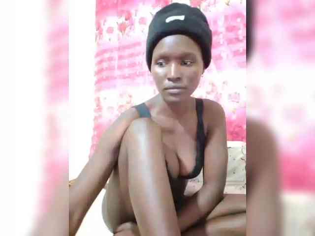 freaky-pinnah webcam