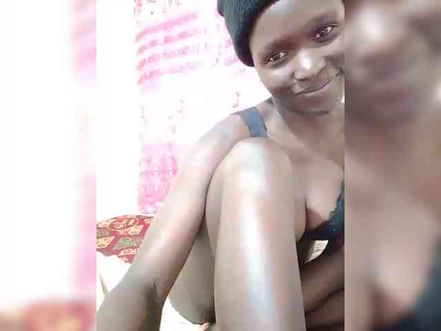 freaky-pinnah webcam
