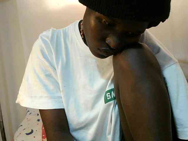 freaky-pinnah webcam