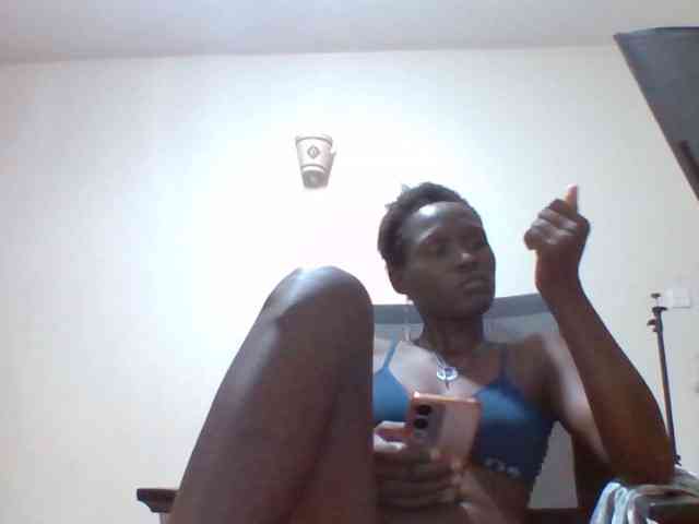 freaky-pinnah webcam