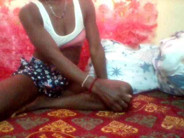 freaky-pinnah webcam