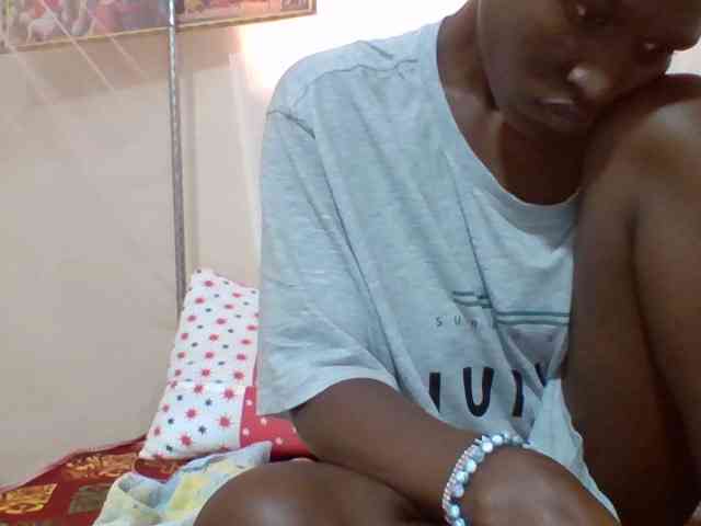 freaky-pinnah webcam