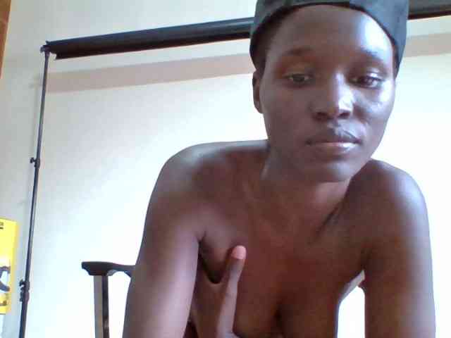 freaky-pinnah webcam