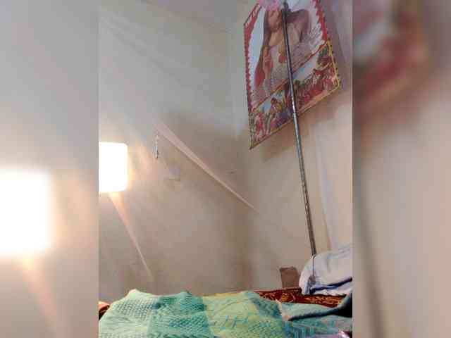 freaky-pinnah webcam
