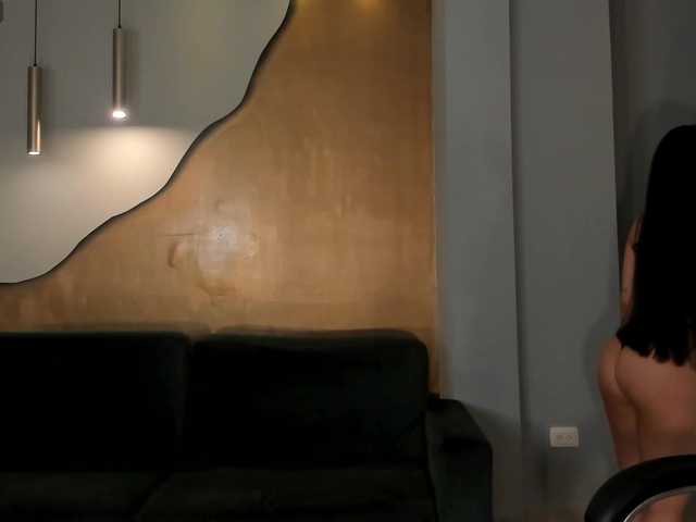 JadeEvans's BongaCams show and profile