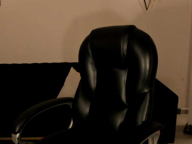 JadeEvans's BongaCams show and profile