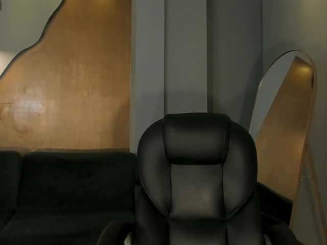 JadeEvans's BongaCams show and profile